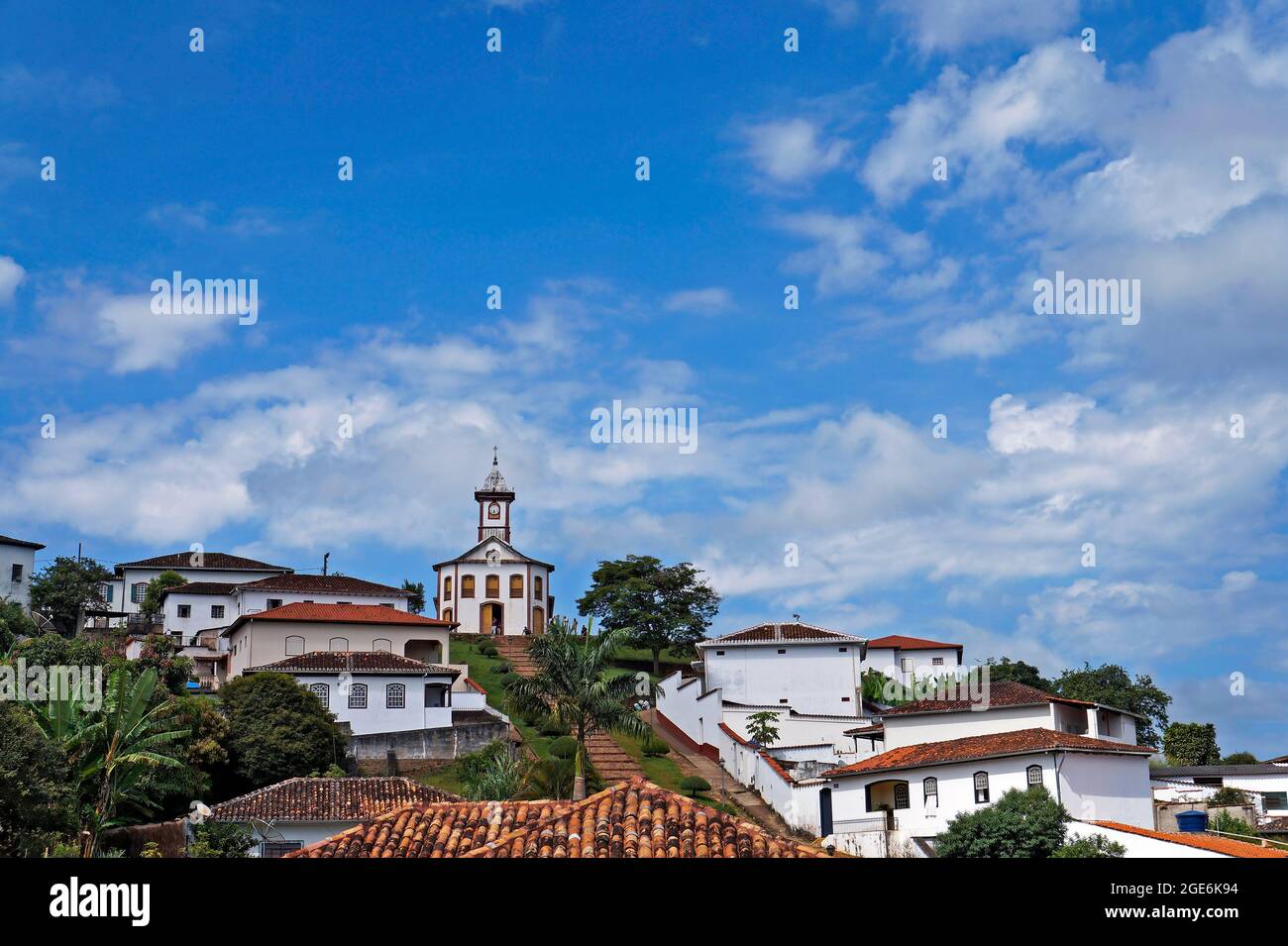 Vue panoramique de Serro, ville historique de Minas Gerais, Brésil Banque D'Images