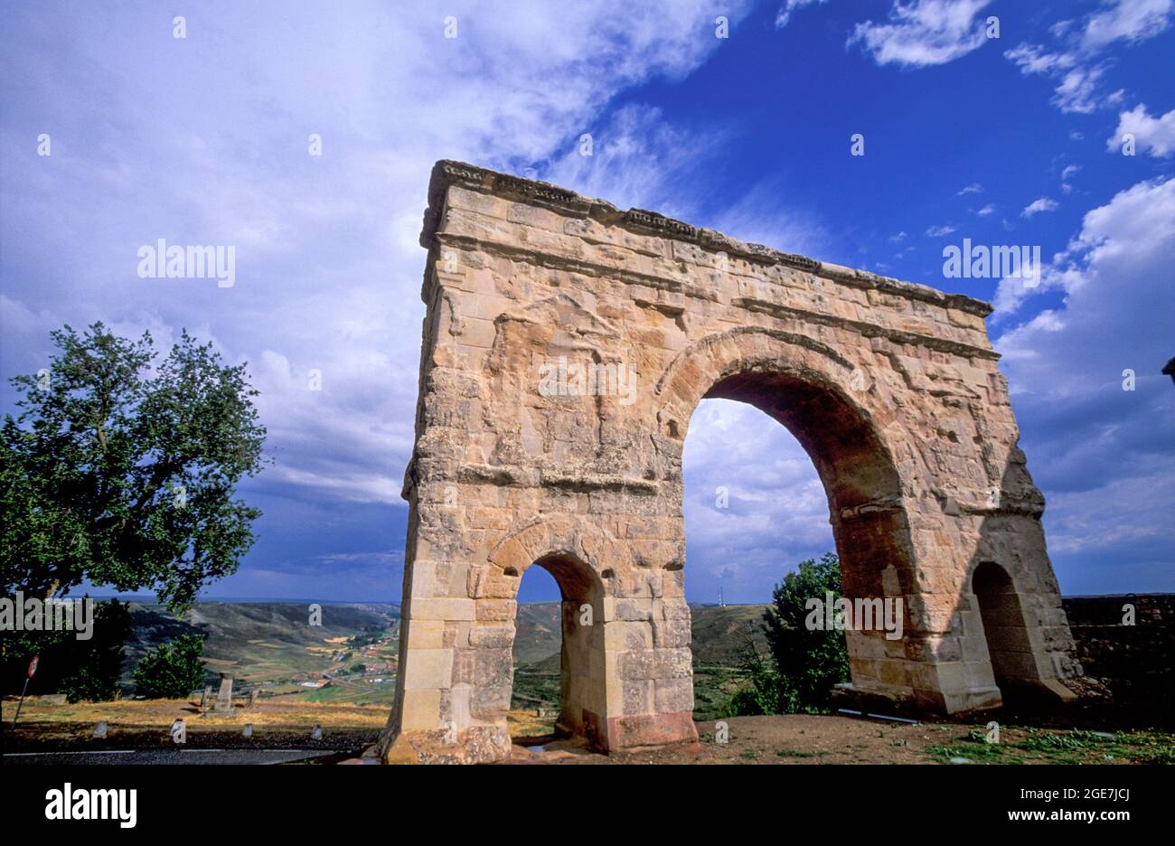 Arc romain de Medinaceli, Medinaceli, province de Soria, à Castille et León, Espagne. Banque D'Images