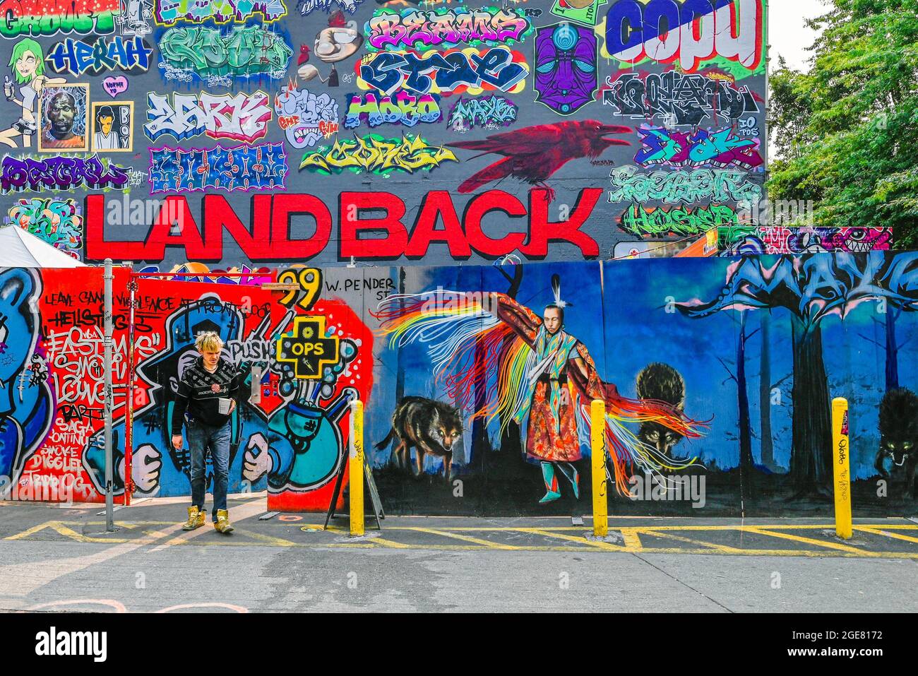Graffiti sur le site de prévention des surdoses, Abbott et West Pender, Vancouver (Colombie-Britannique), Canada Banque D'Images