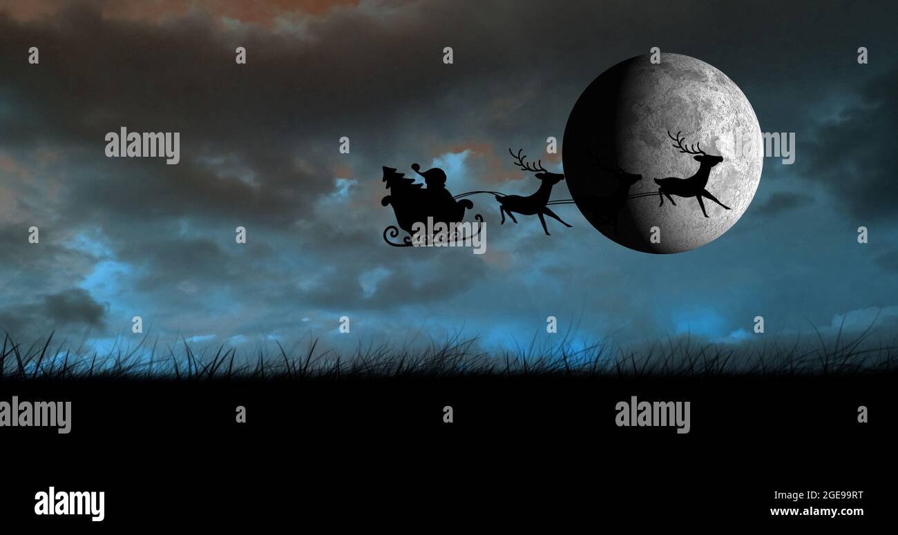 Composition du père noël en traîneau avec renne au-dessus des nuages et de la lune Banque D'Images