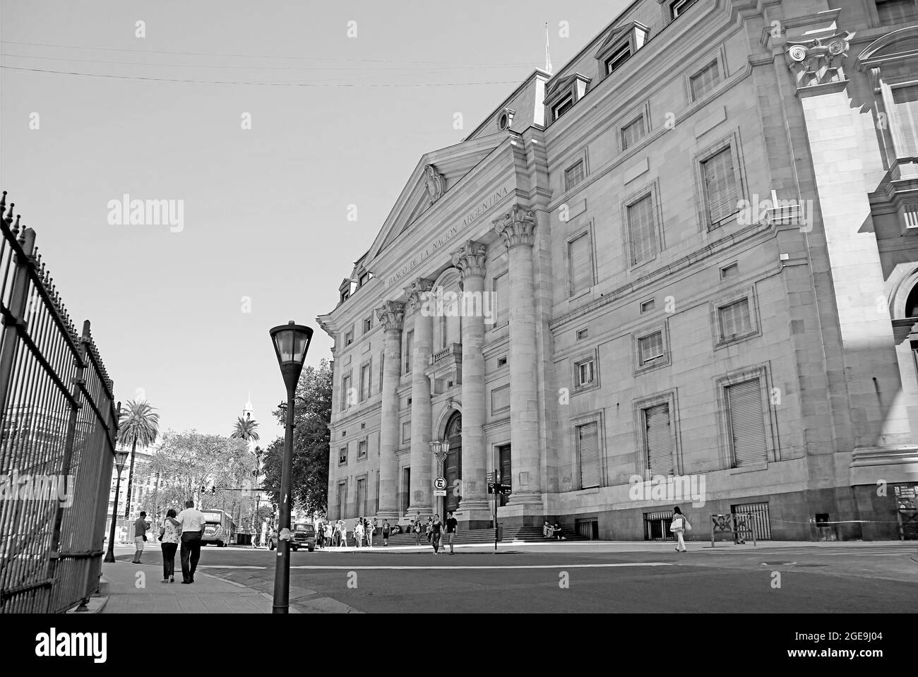 Image monochrome du centre-ville de Buenos Aires avec la Banque de la Nation Argentine, Argentine, Amérique du Sud Banque D'Images