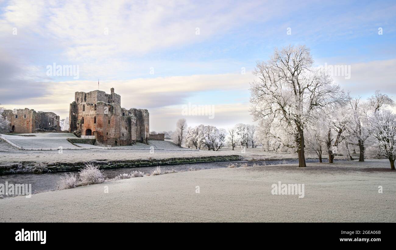 Château de Brougham en hiver. Banque D'Images