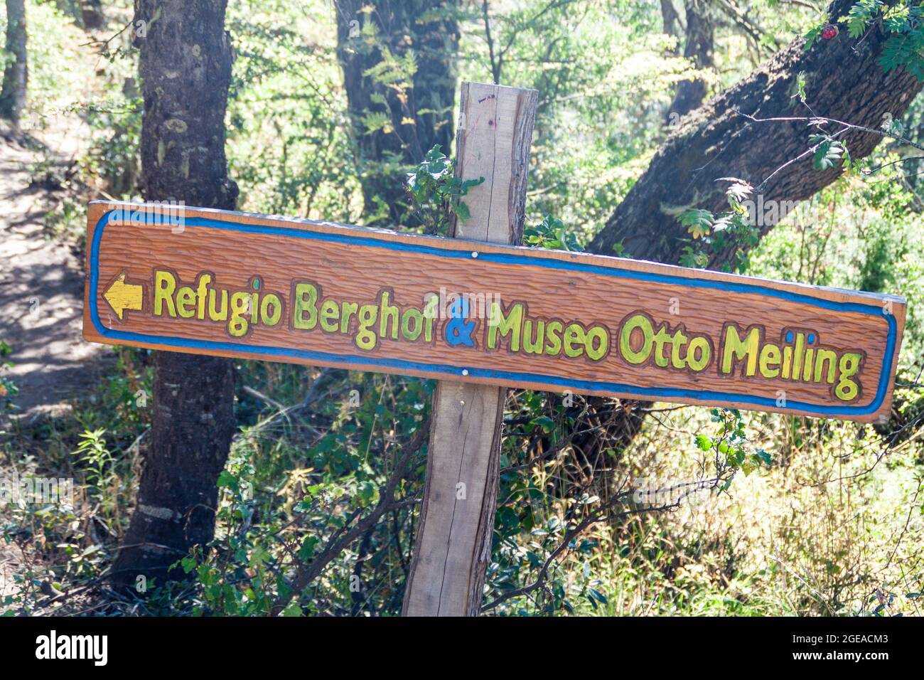 Panneau dans les montagnes près de Bariloche, Argentine. Banque D'Images