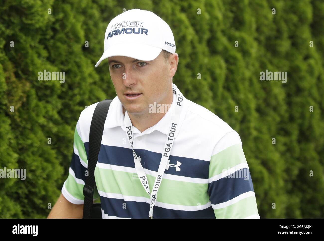 New York, États-Unis. 18 août 2021. Jordan Spieth participe au pro-Am du Northern Trust 2021 dans le cadre des éliminatoires de la FedEx Cup au Liberty National Golf Club de Jersey City, New Jersey, le mercredi 18 août 2021. Photo de John Angelillo/UPI crédit: UPI/Alay Live News Banque D'Images