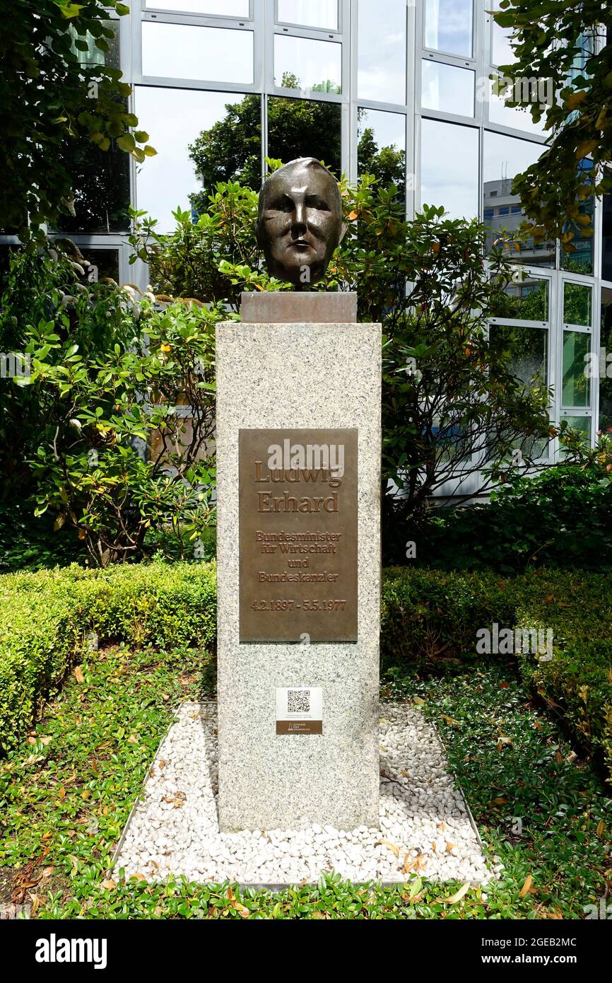 Buste de Ludwig Erhard, Moabit, Berlin Banque D'Images