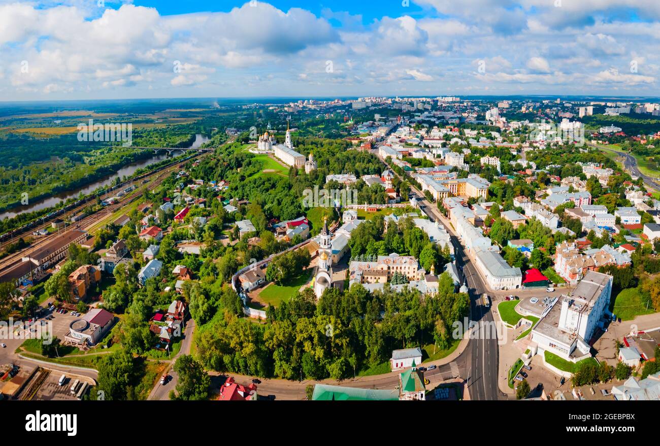 Vue panoramique aérienne du centre-ville de Vladimir, anneau d'or de Russie Banque D'Images