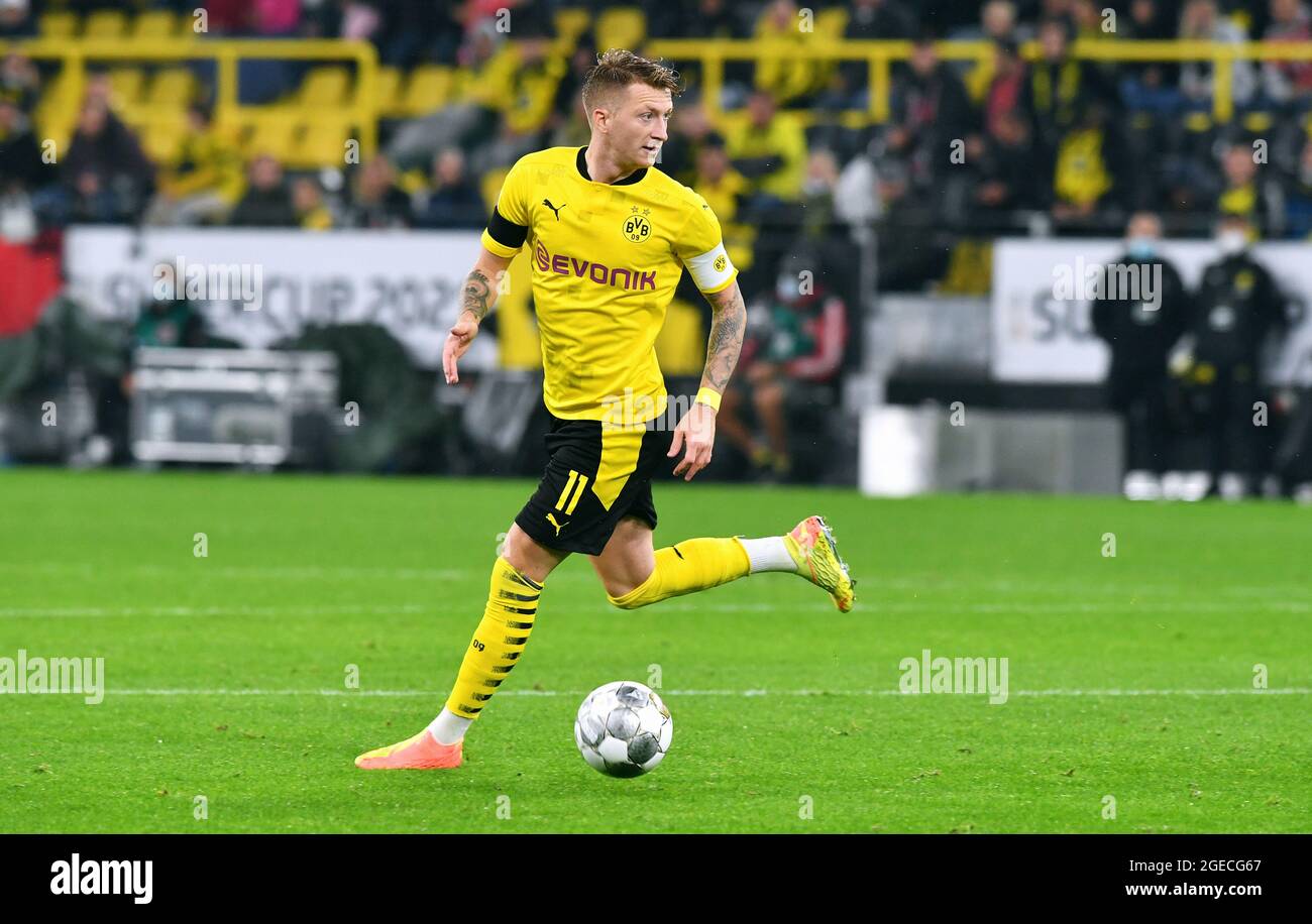 Supercup 2021, signal Iduna Park Dortmund : Bor. Dortmund - FC Bayern Munich; Marco Reus de Dortmund. Banque D'Images