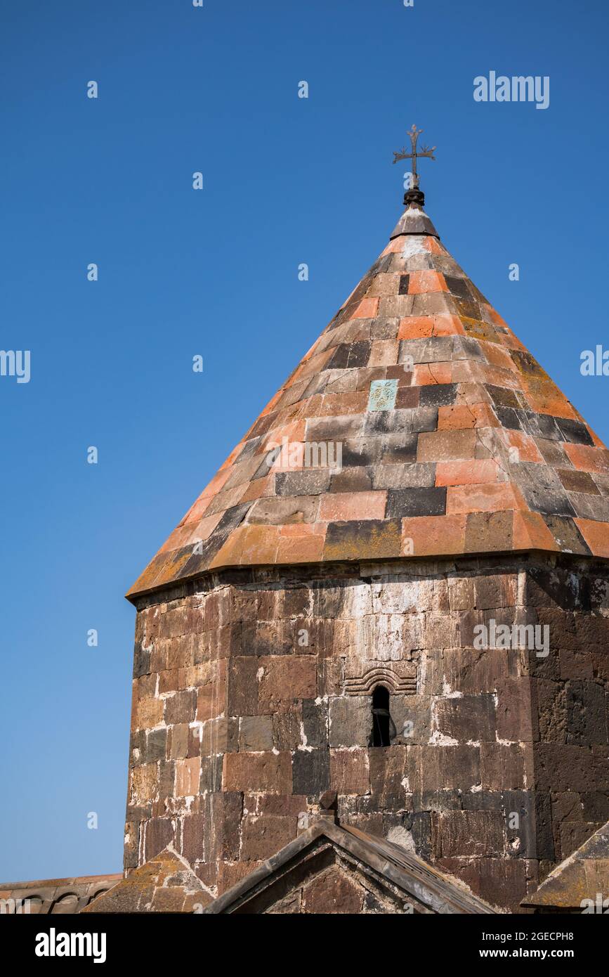 Complexe monastique de Sevanavank sur la rive du lac de Sevan en Arménie Banque D'Images