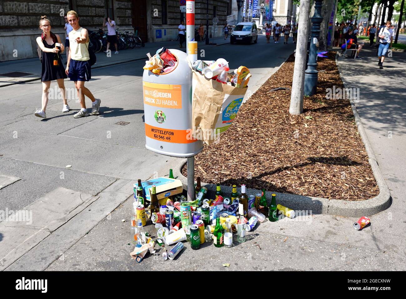 Vienne, Autriche. Déchets générés au cours d'un événement Banque D'Images