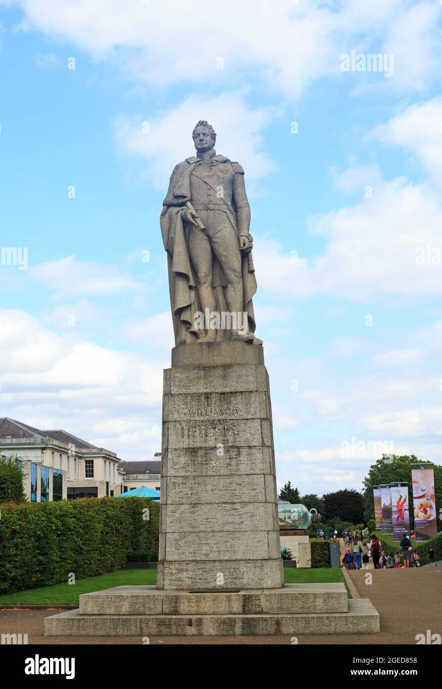 Greenwich, statue de William IV, Londres, 2021.la statue est sculptée en granit par le sculpteur Samuel Nixon. Il était initialement affiché dans la ville de L. Banque D'Images