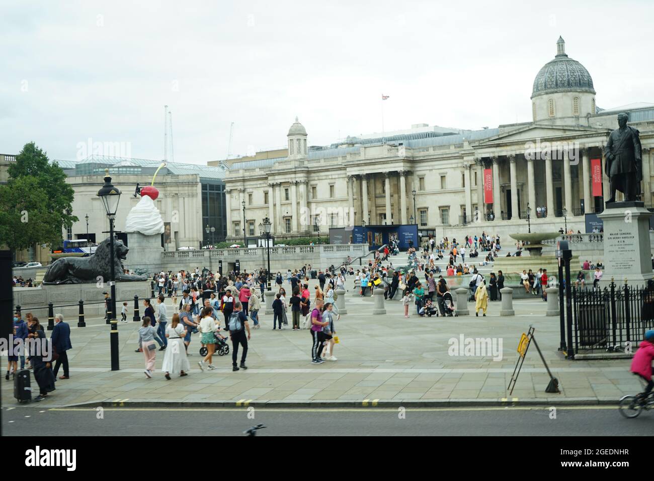 Vue panoramique sur Trafalgar Square à Westminster, Londres, Angleterre, Royaume-Uni Banque D'Images
