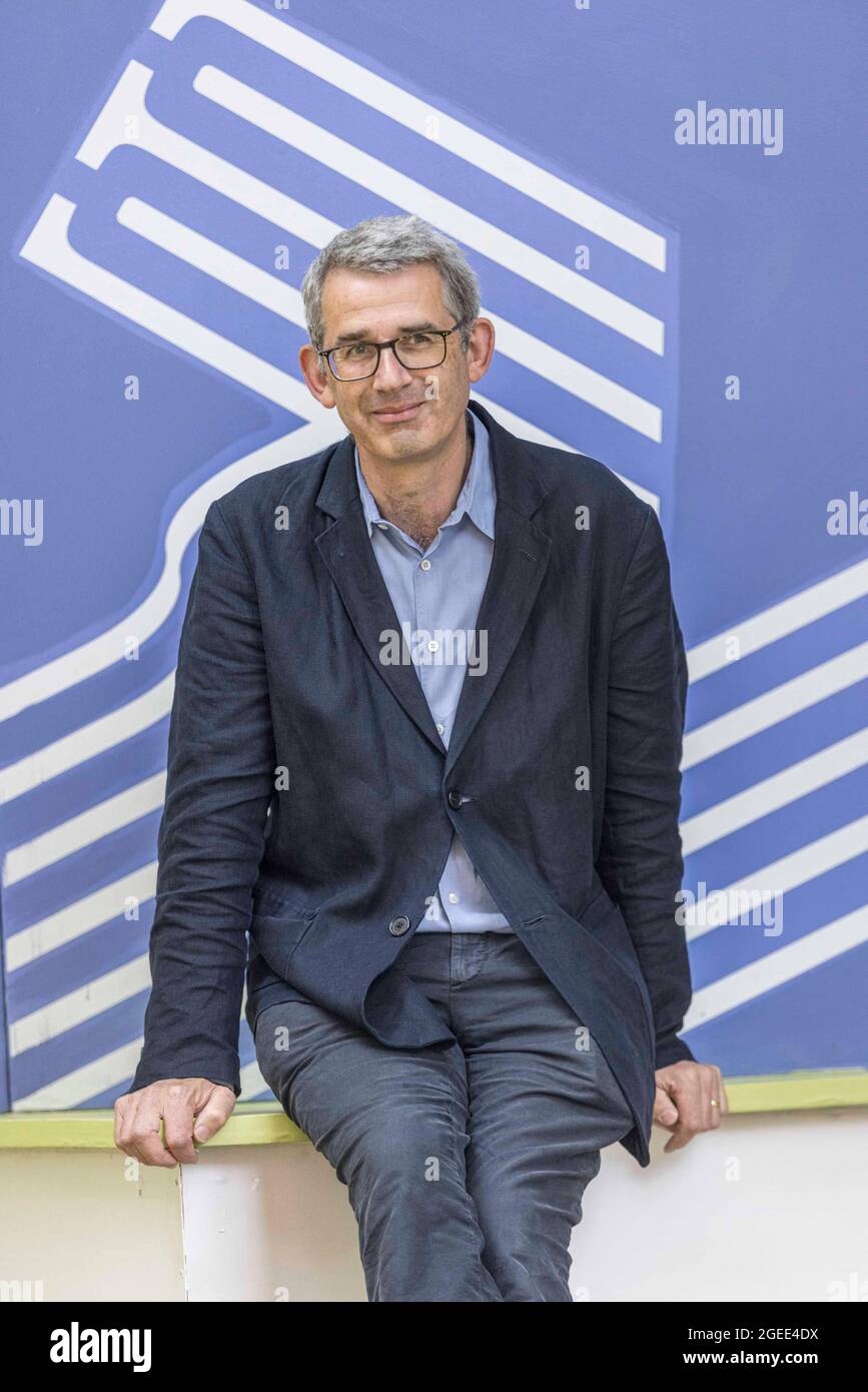 Edinburgh, Royaume-Uni. 19 août 2021 en photo : l'auteur et l'artiste Edmund de Waal se présentant au Festival international du livre d'Édimbourg qui se tient à l'Edinburgh College of Art. Crédit : Rich Dyson/Alay Live News Banque D'Images