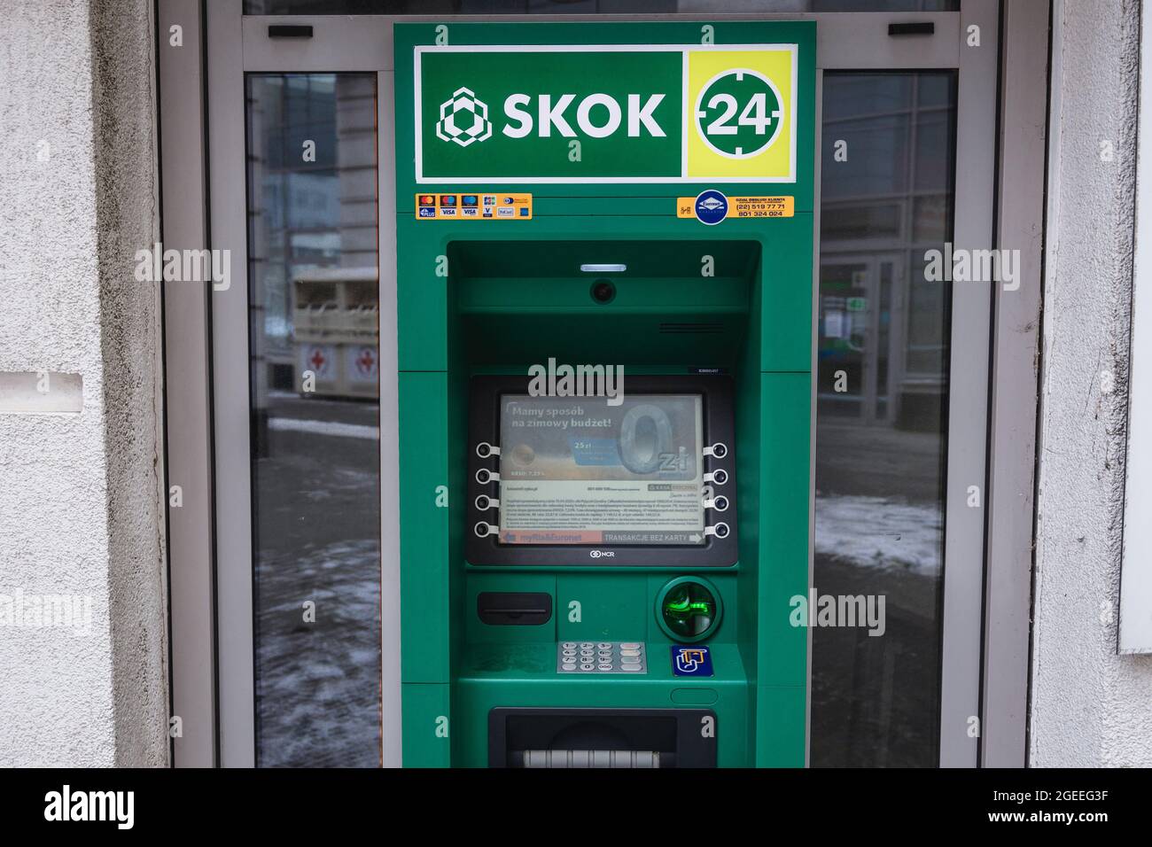 Distributeur automatique de billets de SKOK Credit Union à Varsovie, Pologne Banque D'Images