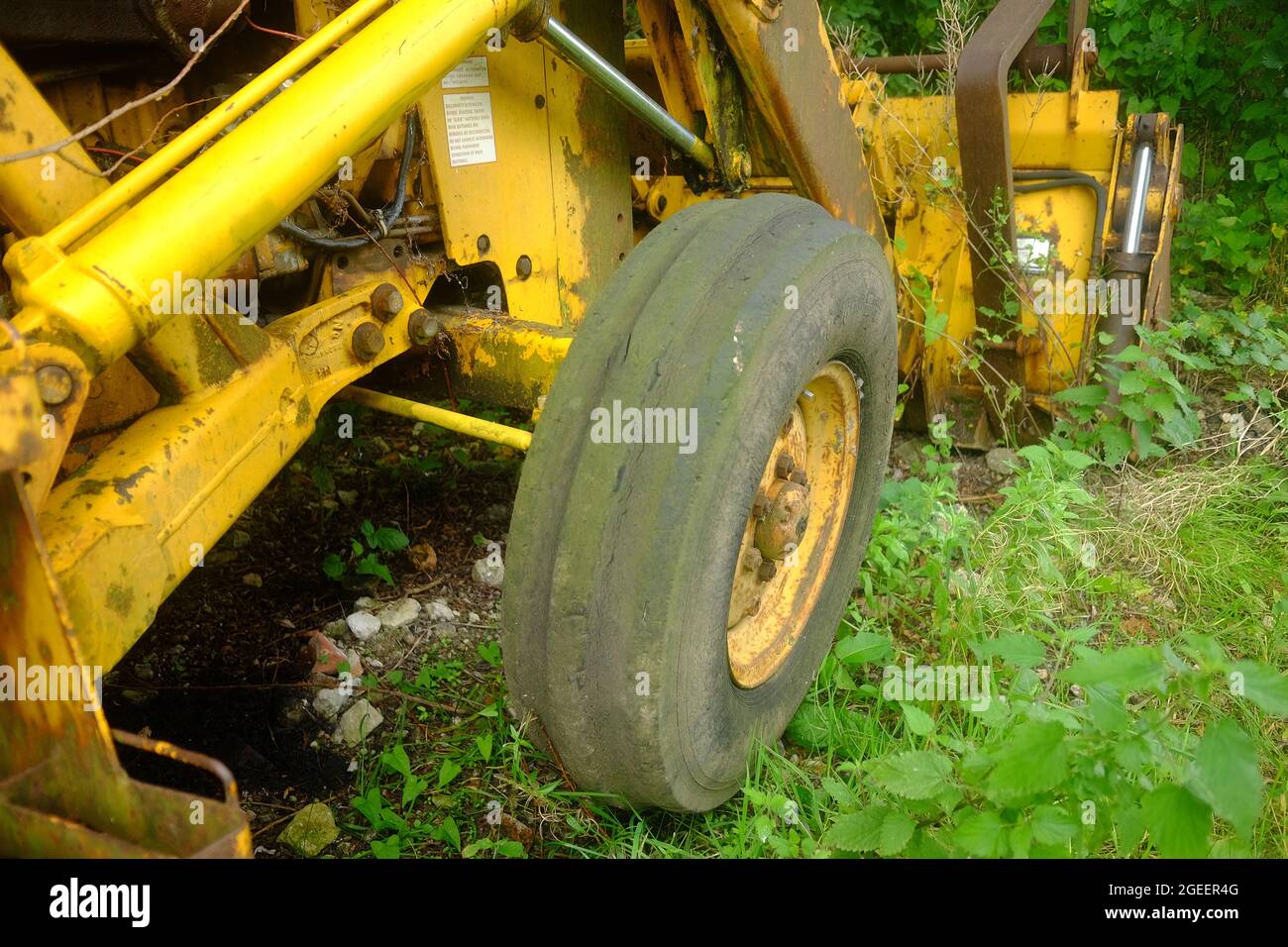Tracteur Massey Ferguson Corgi Vintage – Pelle Fonctionne, Dans Sa Boîte !