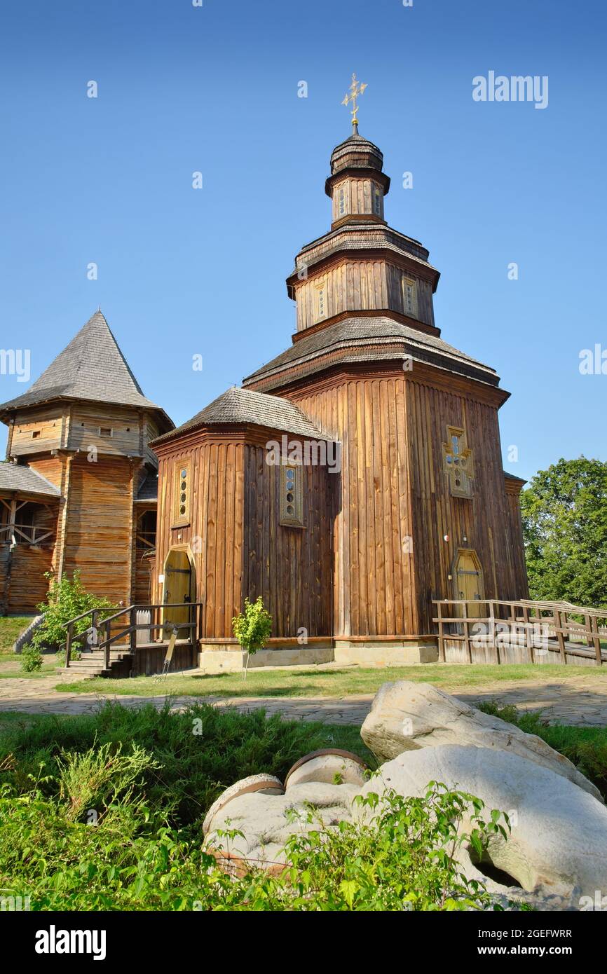 Ancienne église pittoresque en bois Banque D'Images