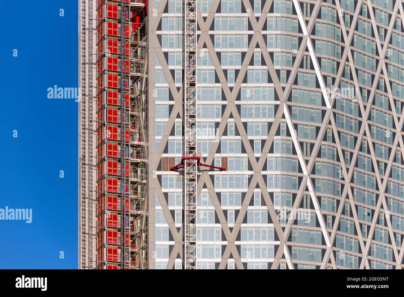 Un gratte-ciel résidentiel de Terre-Neuve en construction à Canary Wharf, Londres Banque D'Images