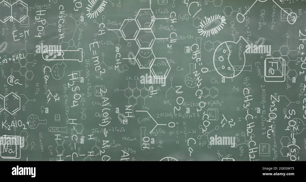 Image de dessins et de formules mathématiques et scientifiques sur tableau noir Banque D'Images