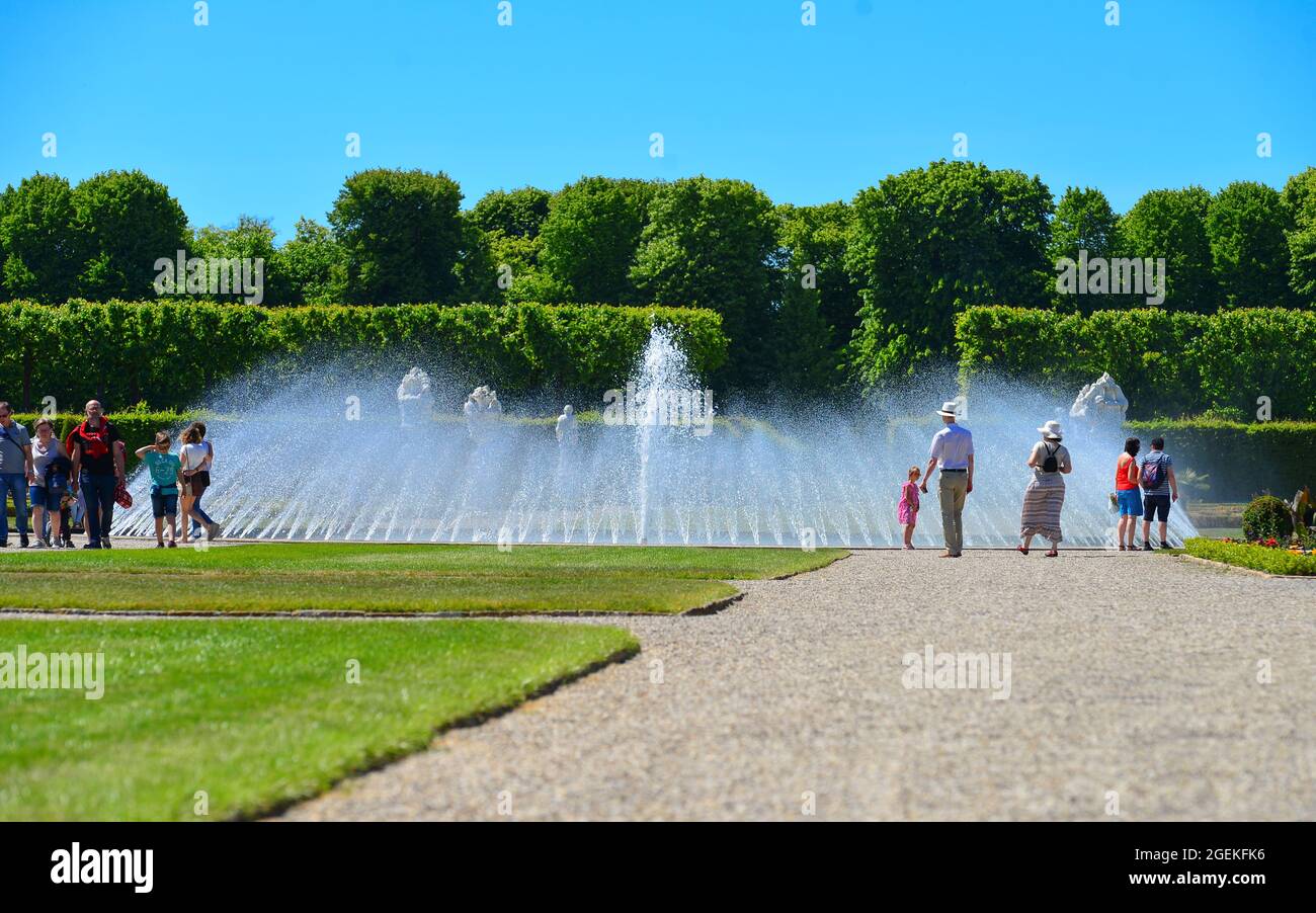 HANOVRE, ALLEMAGNE - 01 juin 2020 : les jardins historiques de Herrenhausen à Hanovre, Allemagne Banque D'Images