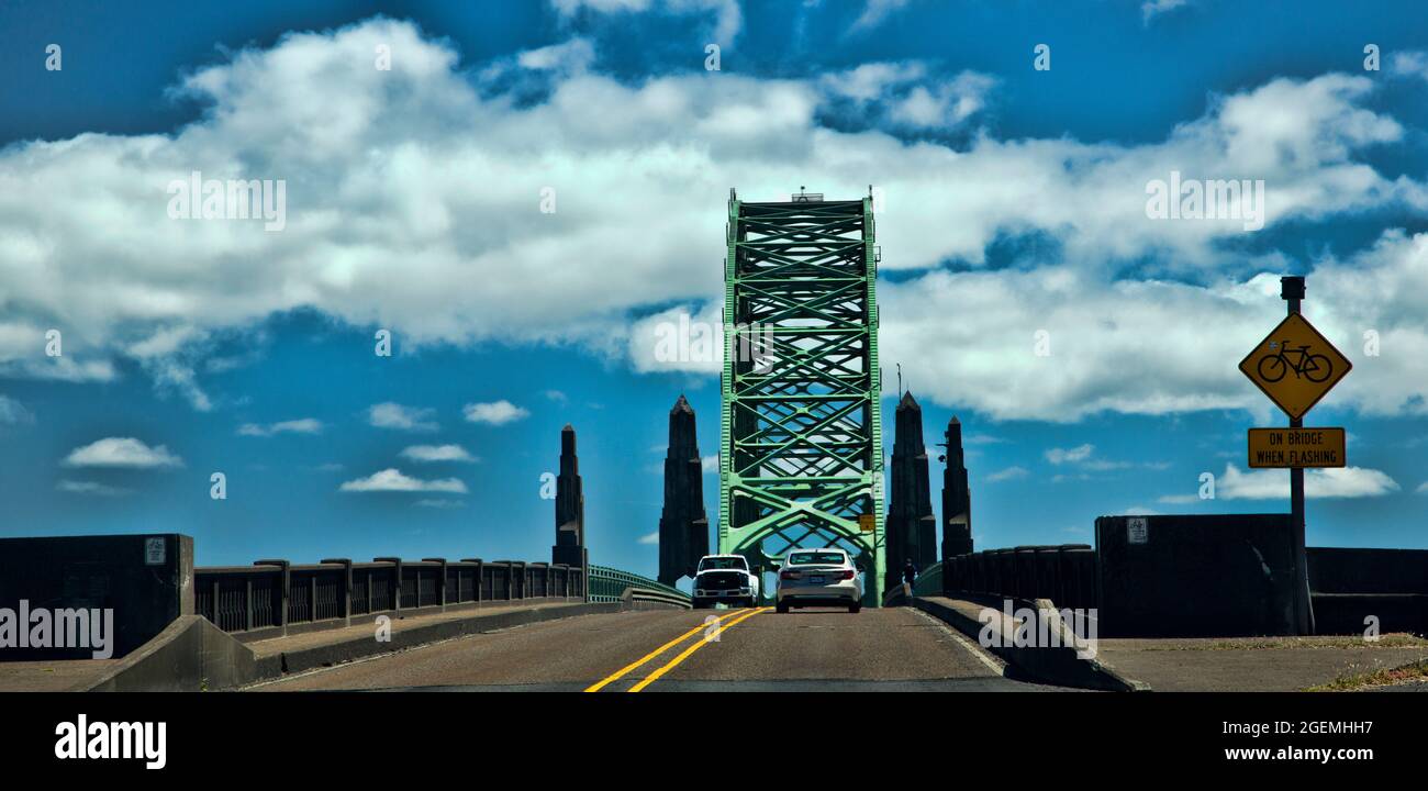 Yaquina Bay Bridge, Newport, Oregon Banque D'Images