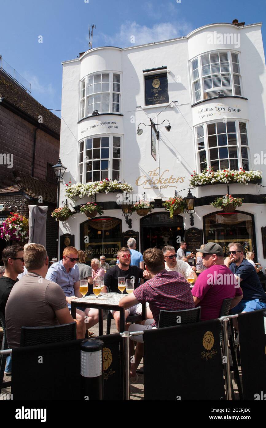 Le pub Cricketers dans les ruelles historiques de Brighton Banque D'Images