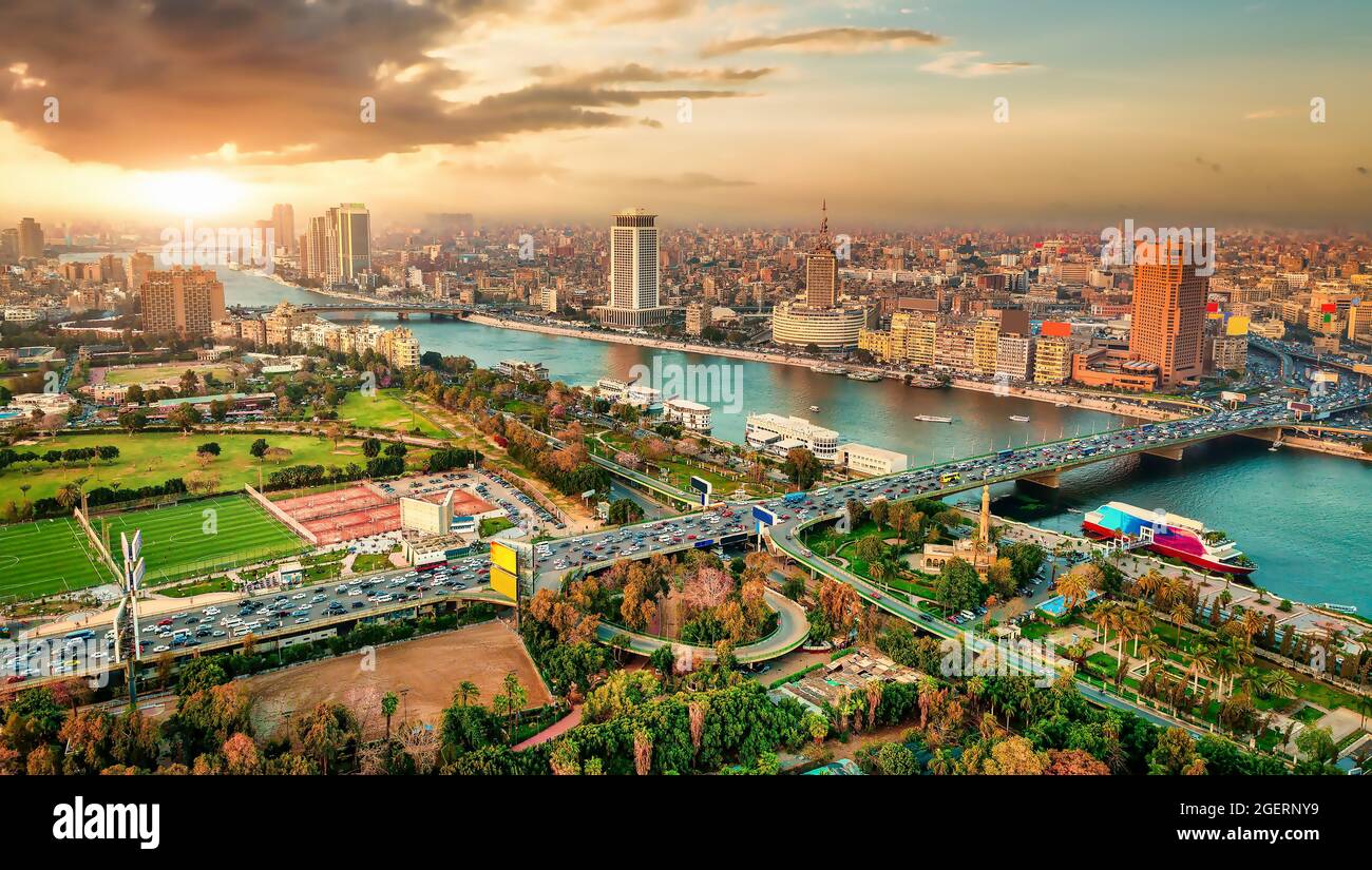 Vue aérienne du Caire et Nil en Egypte Banque D'Images