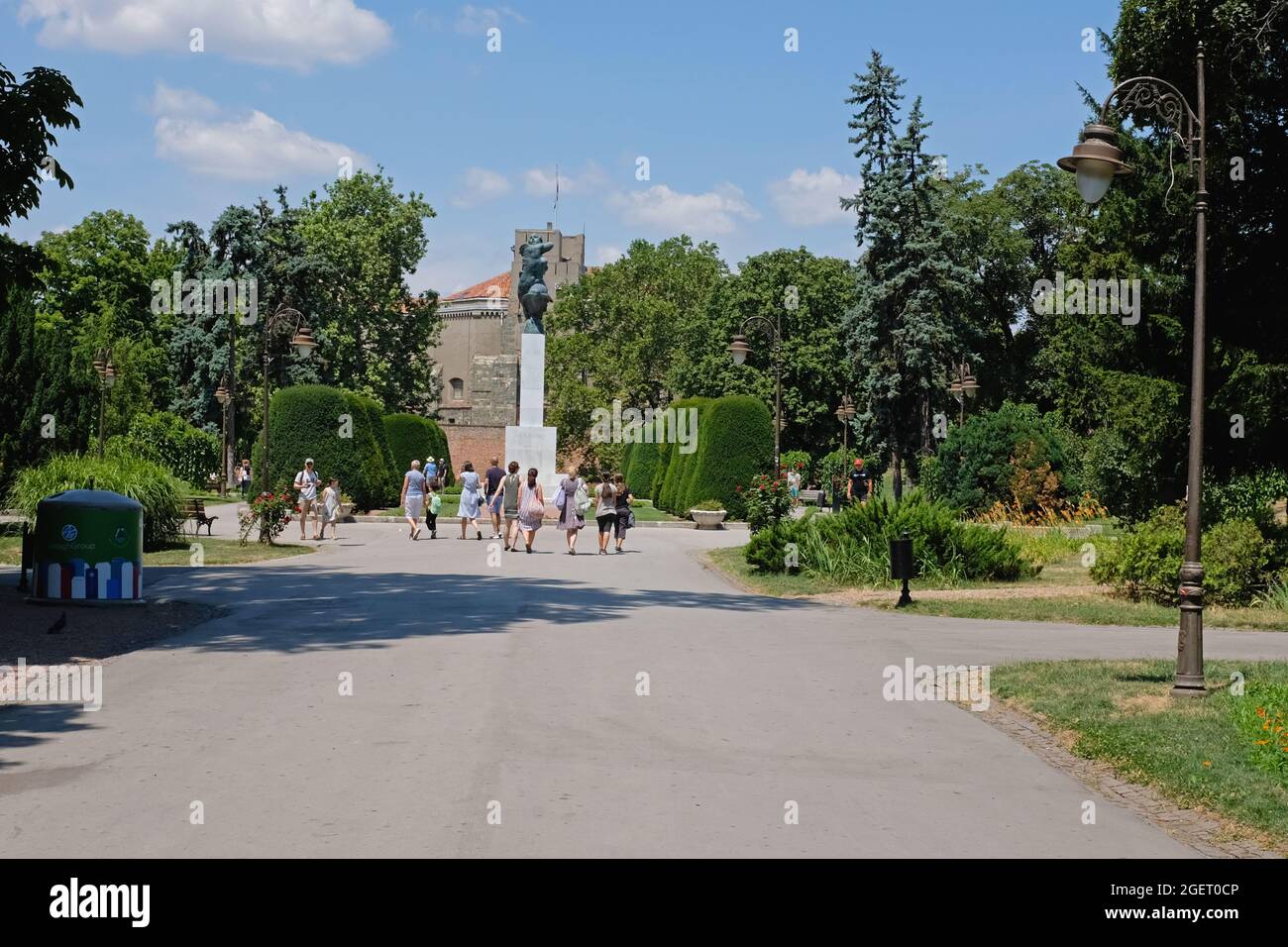 Belgrade, Serbie - 5 juillet 2021 : monument de gratitude à la France le jour d'été du parc Kalemegdan. Banque D'Images