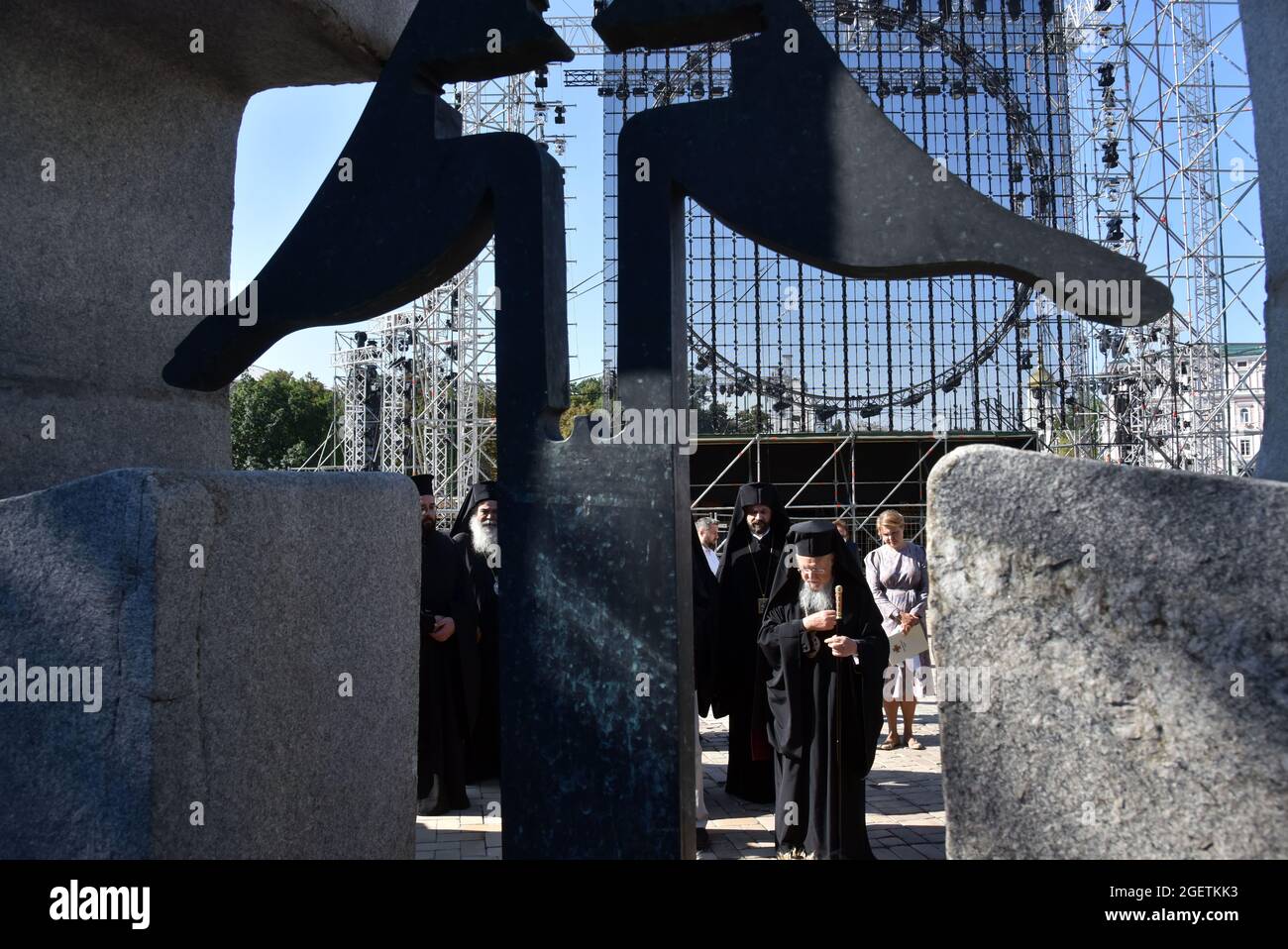 Non exclusif : KIEV, UKRAINE - 21 AOÛT 2021 - le Patriarche œcuménique Bartholomée I de Constantinople se dresse devant les victimes des 1932-193 Banque D'Images