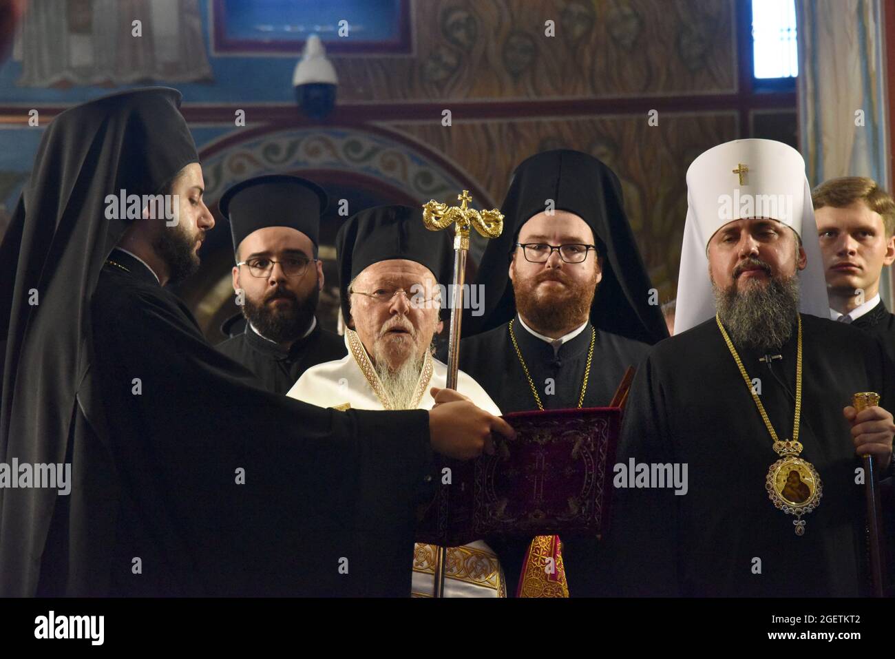 Non exclusif : KIEV, UKRAINE - 21 AOÛT 2021 - Patriarche œcuménique Bartholomée I (C) de Constantinople et primat de l'Église orthodoxe d'Ukrain Banque D'Images