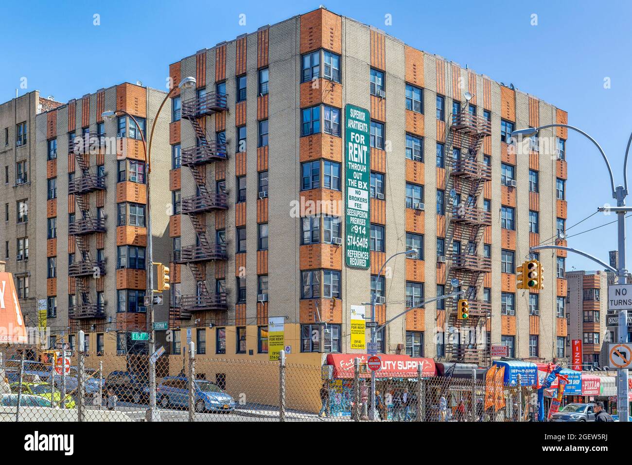 Le 1210 Sherman Avenue est un immeuble d'appartements Art déco conçu par Charles Kreymborg et érigé en 1937. Banque D'Images