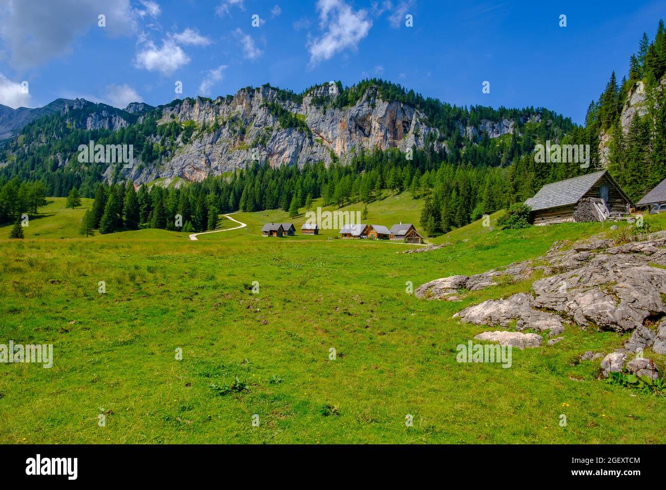 maisons en bois sur la région de montagne wurzeralm en haute-autriche Banque D'Images