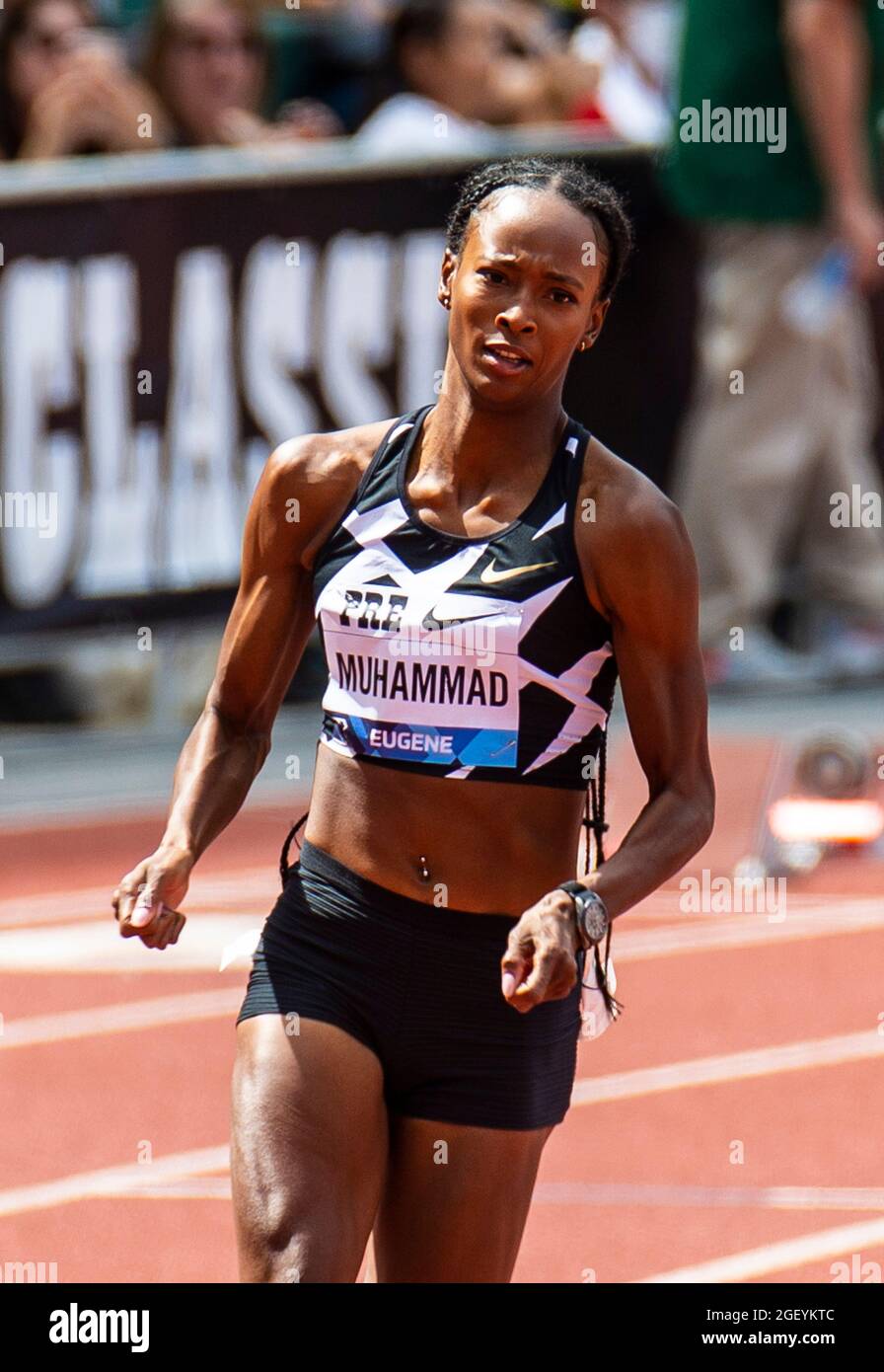 21 août 2021 Eugene OR USA: Dalilah Muhammad prend la première place dans les haies de 400 mètres pour femmes pendant la Nike Prefontaine Classic à Hayward Field Eugene, OU Thurman James/CSM Banque D'Images