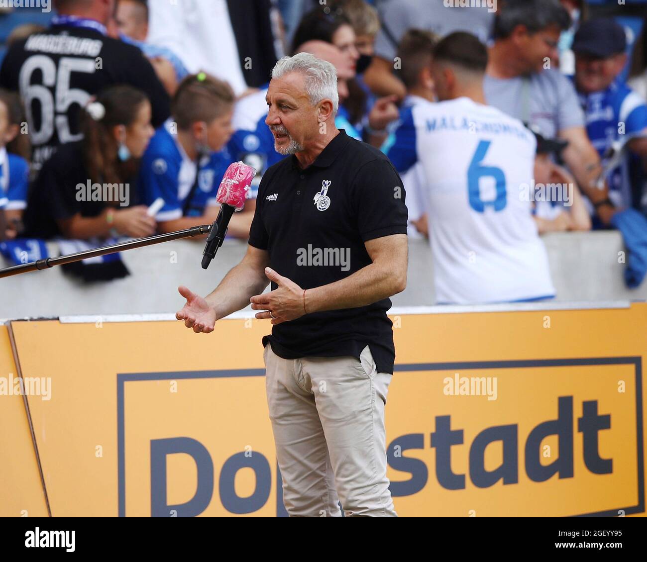 Firo: 21.08.2021 Fuvuball: Football: 3ème saison Bundesliga 2021/22 SC Magdeburg - MSV Duisburg 2: 1 Pavel Dotchev Banque D'Images