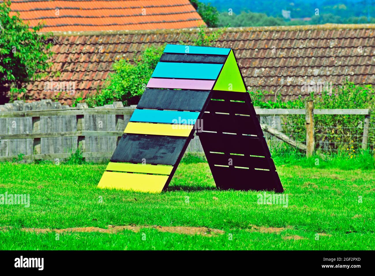 Quadro Pyramide D’escalade HOME – 237 Pièces Modulables, 16 Modèles, Intérieur/extérieur, Dès 12 Mois – Certifiée TÜV