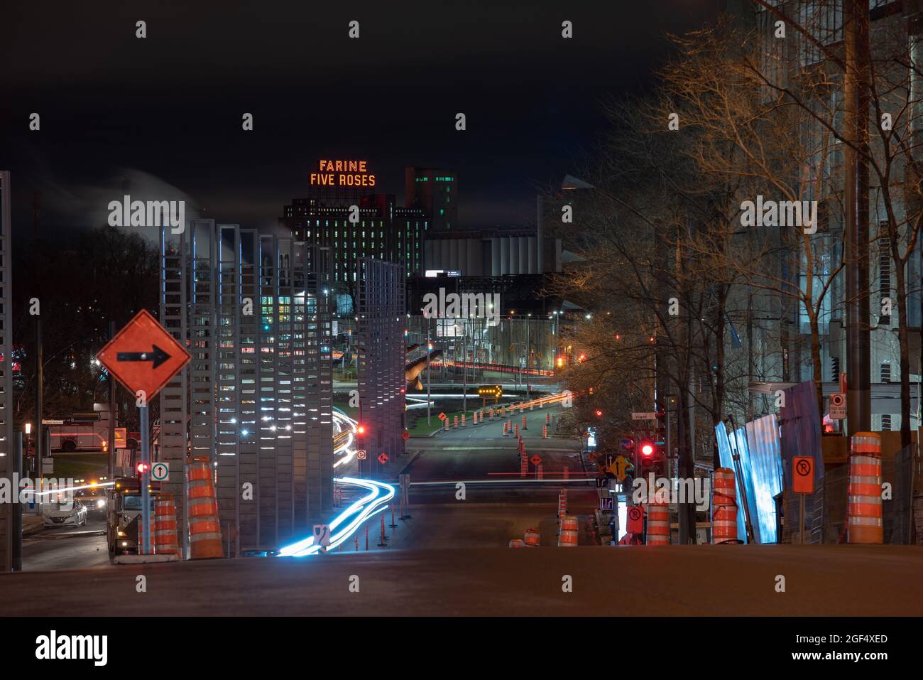 Le centre-ville de Montréal la nuit Banque D'Images