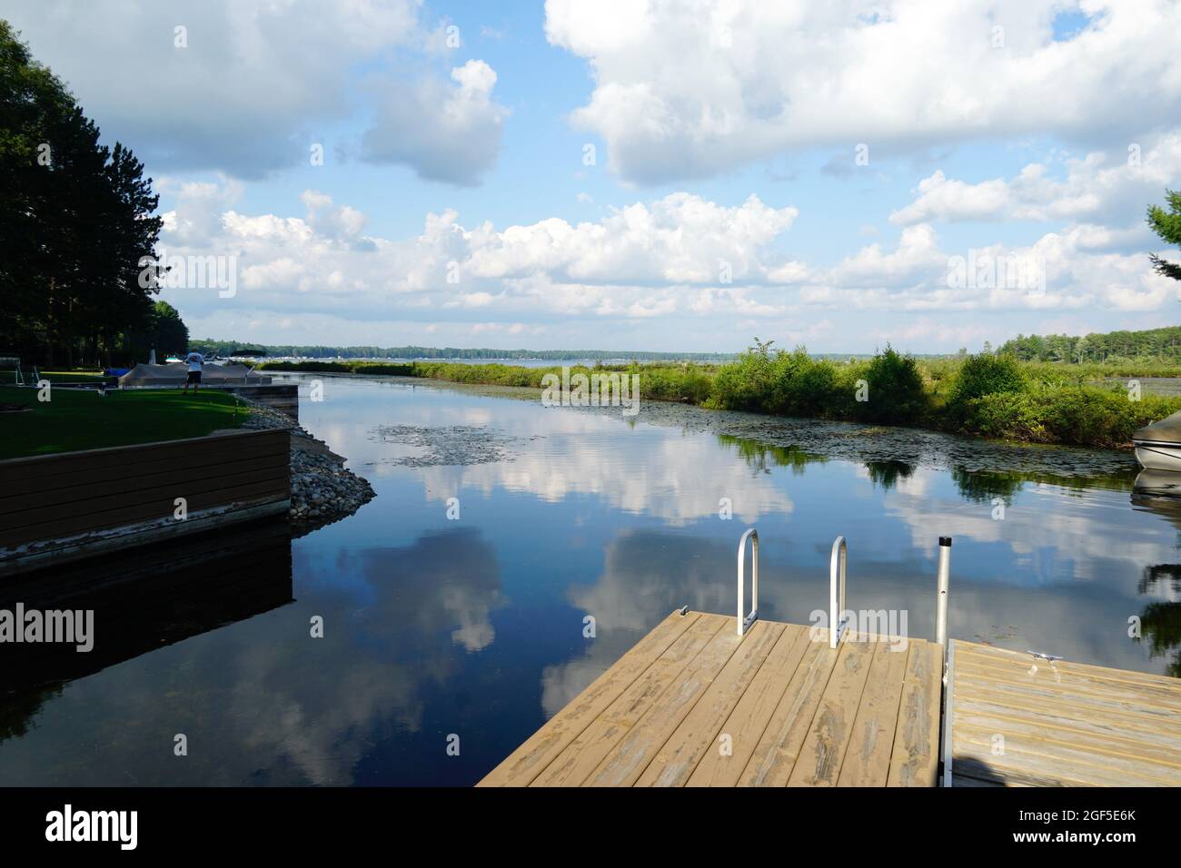 Nuages sur West Twin Lake Banque D'Images