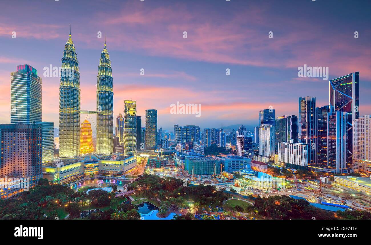 Vue de dessus de l'horizon de Kuala Lumper au crépuscule Banque D'Images