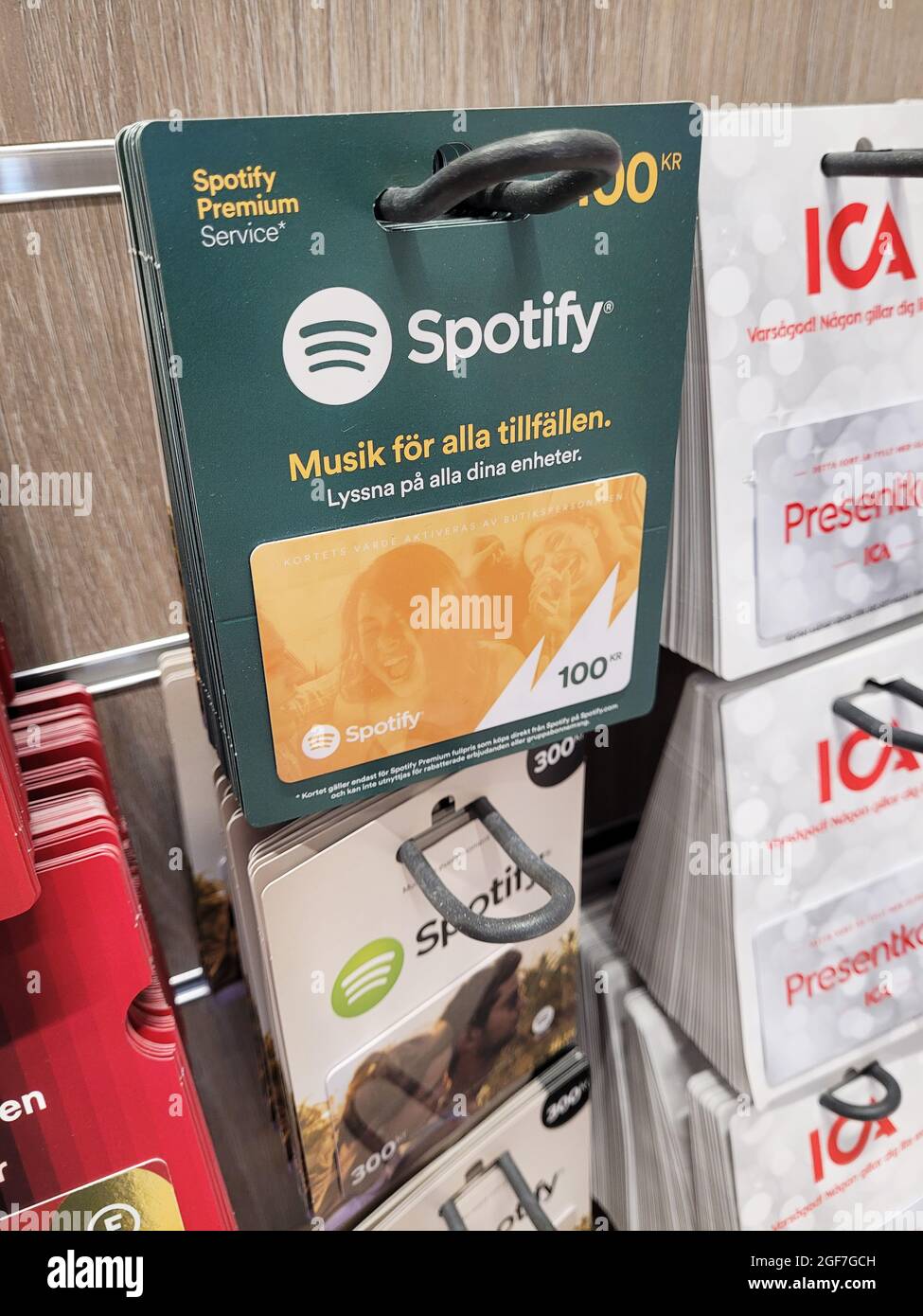 Spotify carte cadeau Banque de photographies et d'images à haute résolution  - Alamy