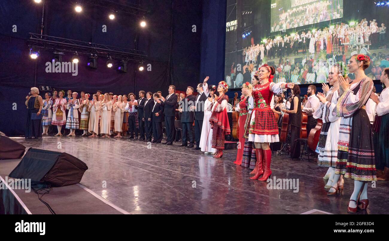 23 août 2021 Grand concert d'artistes de l'Odessa National Academic Opera and Ballet Theatre 'padshchina'. Ukraine, soir. Crédit : Arkadiy Luchak/Alay Live News Banque D'Images