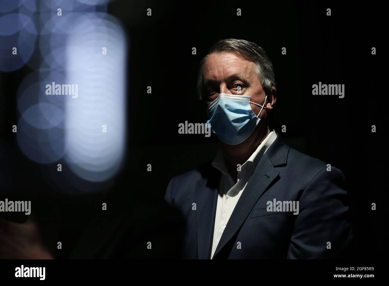Melbourne, Australie, 26 septembre 2020. Le député Martin Foley se penche sur l'annonce du nouveau ministre de la Santé de Victoria lors d'une conférence de presse au Treasury Theatre. La ministre de la Santé de Victoria, Jenny Mikakos, a démissionné samedi après l'enquête de quarantaine de l'hôtel. Le premier ministre Daniel Andrews a témoigné le dernier jour de l'enquête, vendredi, disant qu'il considérait Jenny Mikakos comme responsable du programme qui a finalement mené à la deuxième vague COVID-19 de Victoria. Crédit : Dave Helison/Speed Media/Alamy Live News Banque D'Images