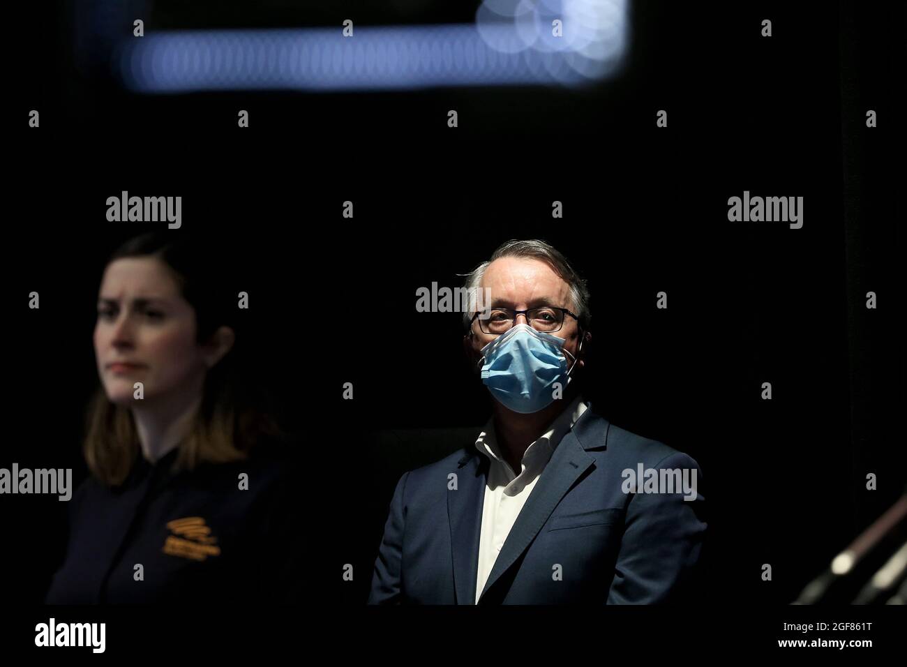 Melbourne, Australie, 26 septembre 2020. Le député Martin Foley se penche sur l'annonce du nouveau ministre de la Santé de Victoria lors d'une conférence de presse au Treasury Theatre. La ministre de la Santé de Victoria, Jenny Mikakos, a démissionné samedi après l'enquête de quarantaine de l'hôtel. Le premier ministre Daniel Andrews a témoigné le dernier jour de l'enquête, vendredi, disant qu'il considérait Jenny Mikakos comme responsable du programme qui a finalement mené à la deuxième vague COVID-19 de Victoria. Crédit : Dave Helison/Speed Media/Alamy Live News Banque D'Images