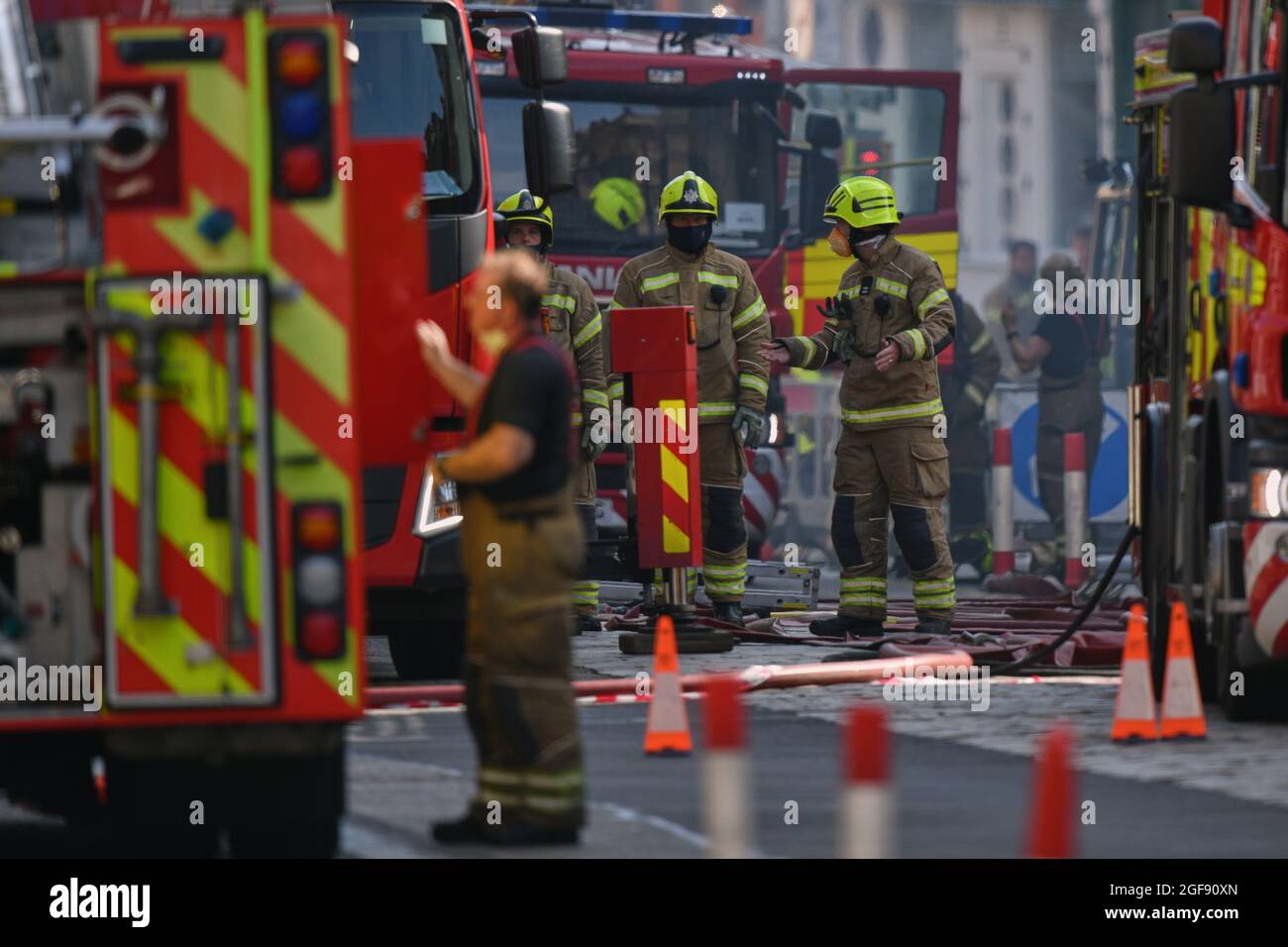 Edinburgh, Écosse, Royaume-Uni, août 24 2021. Incendie majeur dans le centre de la ville. Credit alamy Live News Banque D'Images