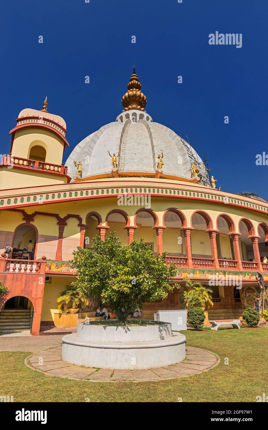 Temple de la Société internationale pour la conscience Krishna (ISKON) - Gaudiya Vaishnava organisation religieuse hindoue, à Mayapur près de Nabadwiga, Benga occidental Banque D'Images