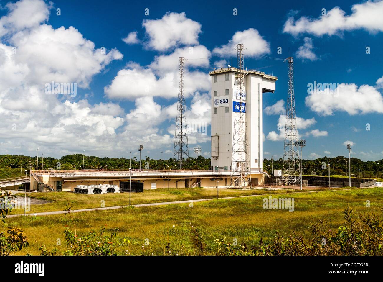KOUROU, GUYANE FRANÇAISE - 4 AOÛT 2015 : zone de lancement 1 d'Ariane, rampe de lancement des fusées Vega, au Centre Spatial Guyanais (Centre spatial de Guyane) à Kourou, Banque D'Images