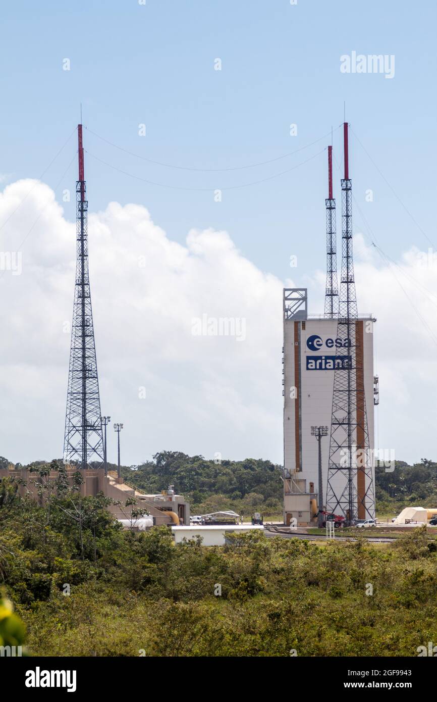 KOUROU, GUYANE FRANÇAISE - 4 AOÛT 2015 : zone de lancement Ariane 3, bloc de lancement des fusées Ariane 5, au Centre Spatial Guyanais (Centre spatial de la Guyane) à Kour Banque D'Images