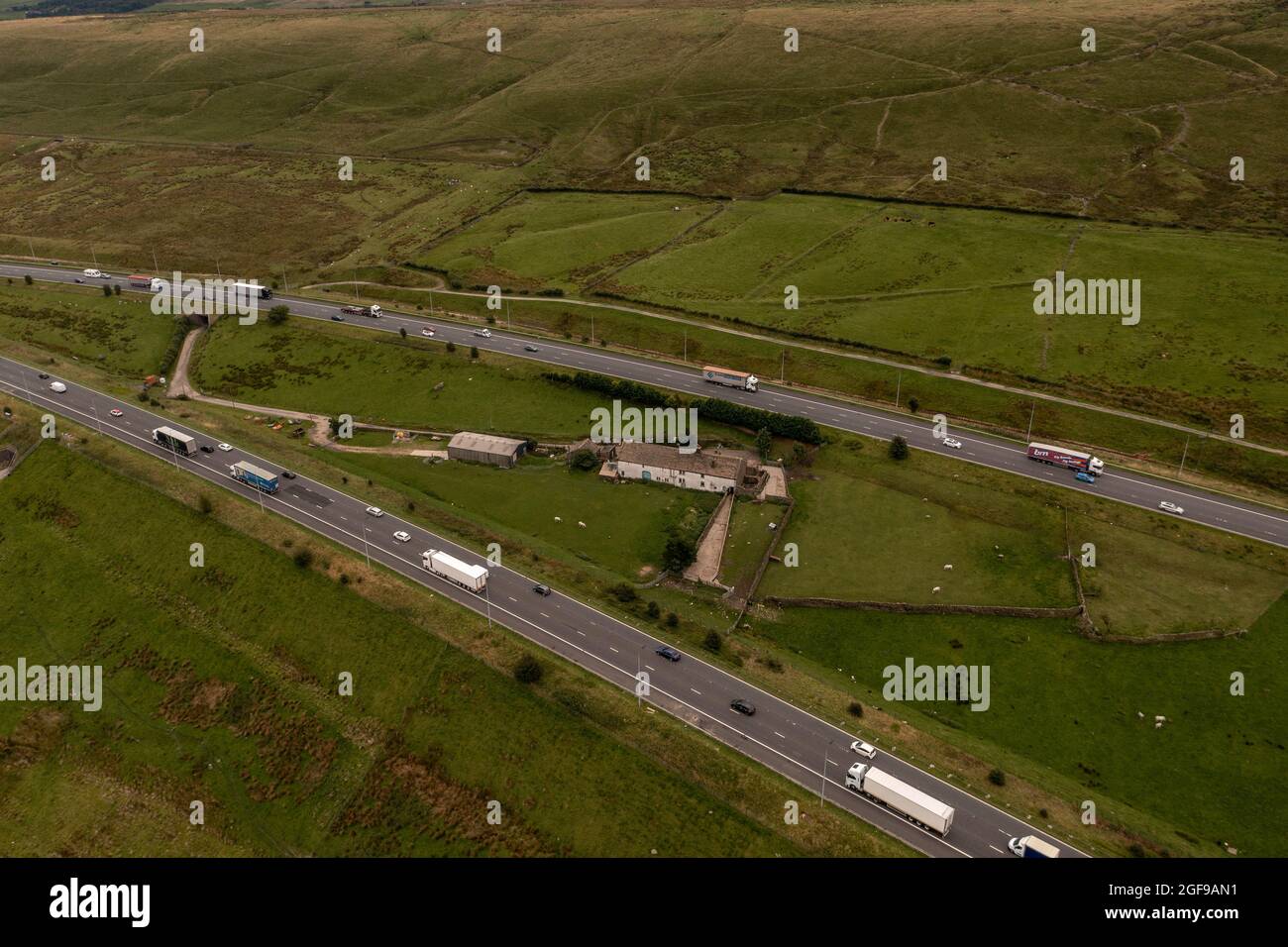Rishworth Moor autoroute Ainley Haut M62 Stott Hall ferme aérienne