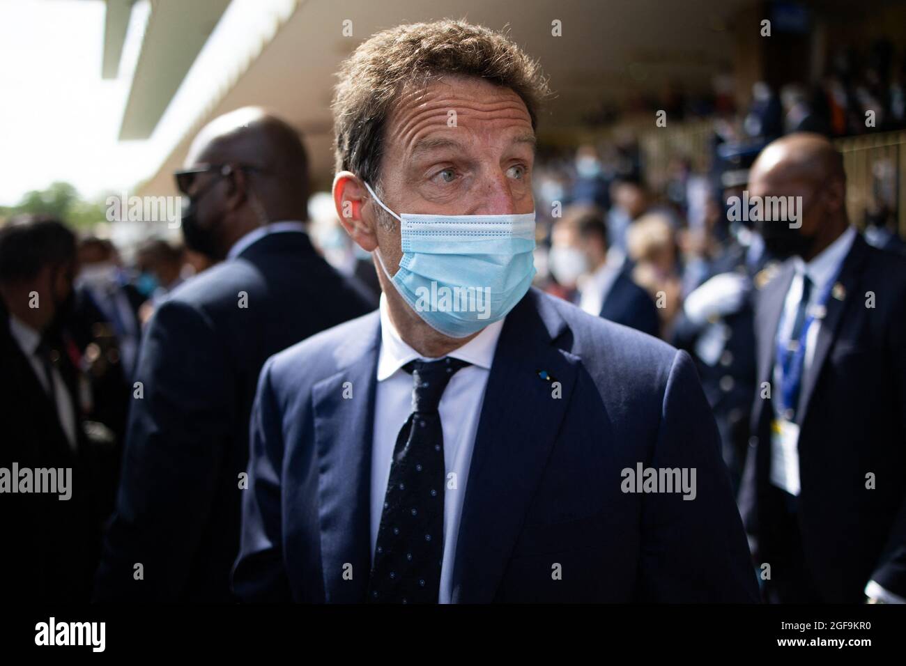 Association française des employeurs Medef Président Geofroy Roux de Bezieux lors de l'ouverture de la rencontre annuelle d'été Medef la Ref le 24 août 2021 sur le circuit de Longchamp à Paris. Photo de Raphael Lafargue/ABACAPRESS.COM Banque D'Images