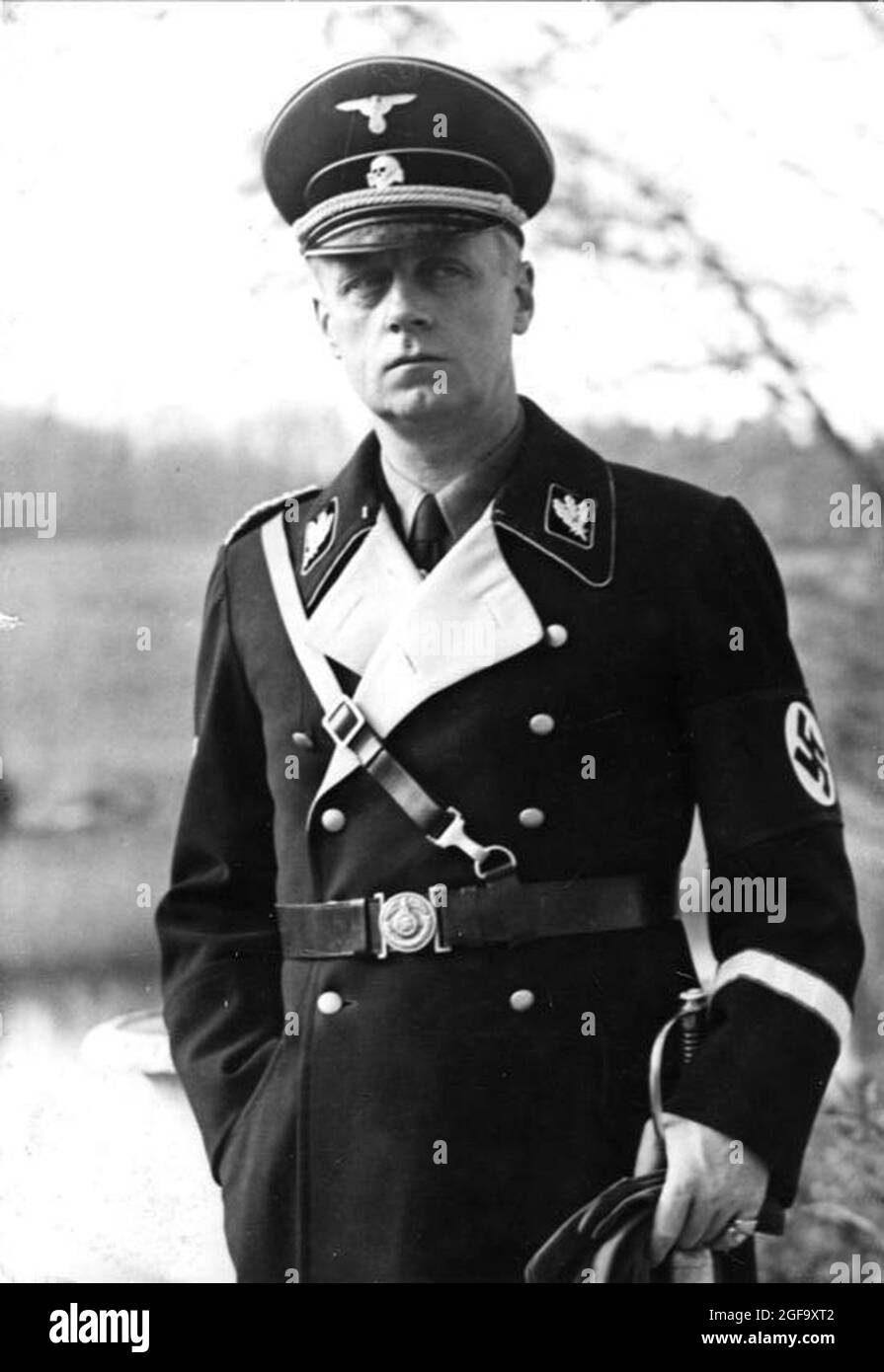 Le dirigeant nazi et homme politique Joachim von Ribbentrop. Il était ministre nazi des Affaires étrangères (ministre des Affaires étrangères). Il a été capturé en 1945, a essayé et pendu à Nuremberg en 1946. Crédit: Bundesarchiv allemand Banque D'Images