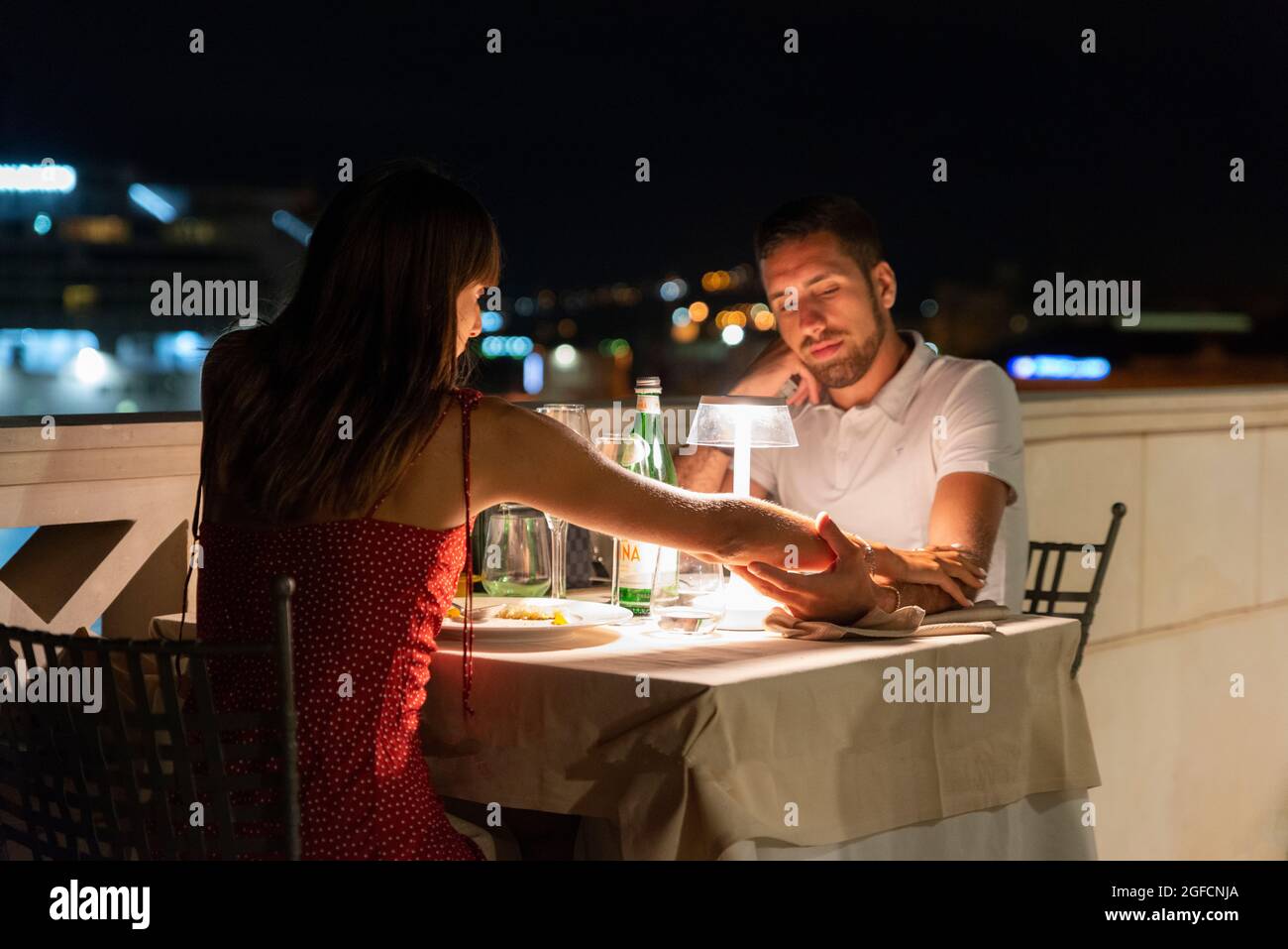 un dîner romantique, cena romantica Banque D'Images