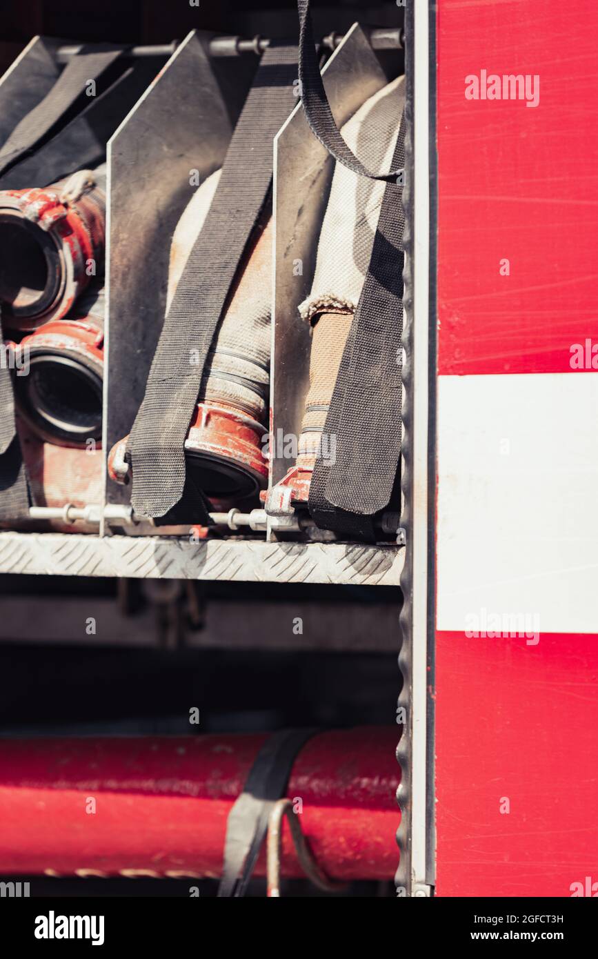 Camion d'incendie avec équipement spécial pour la lutte contre les incendies en ambulance Banque D'Images