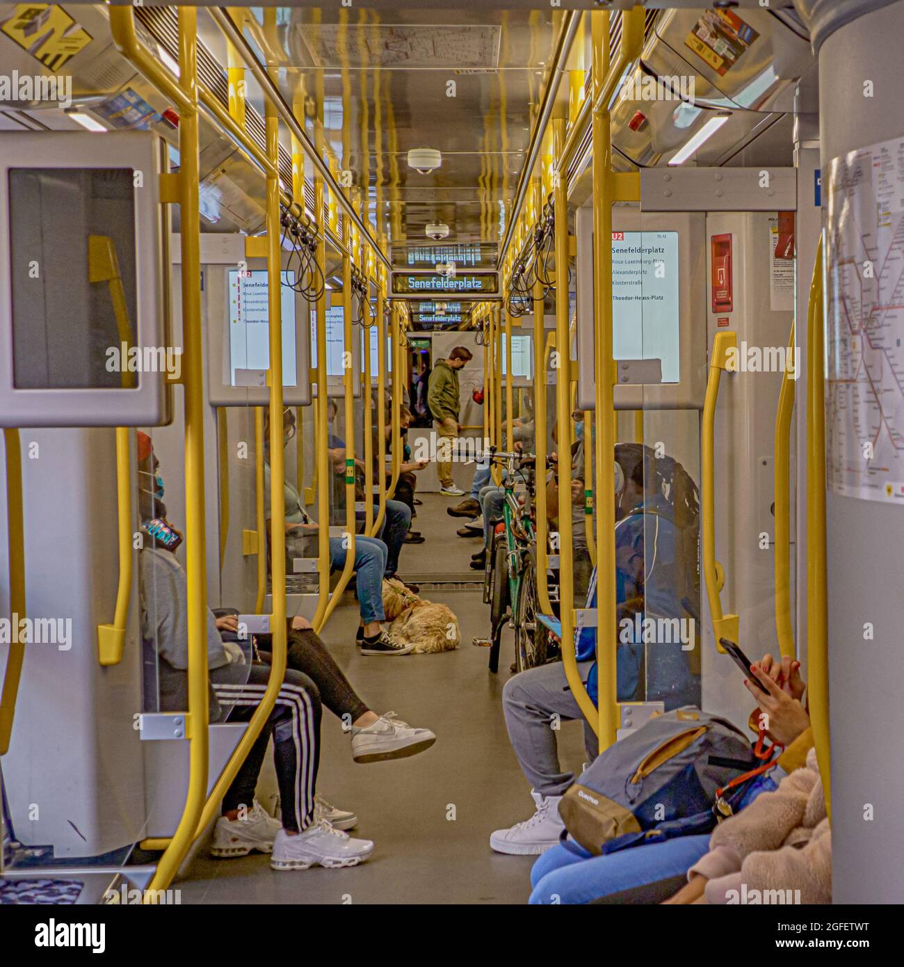 Berlin, Allemagne - août 2020: Métro et voyage à l'époque du coronavirus (COVID-19). Europe Banque D'Images